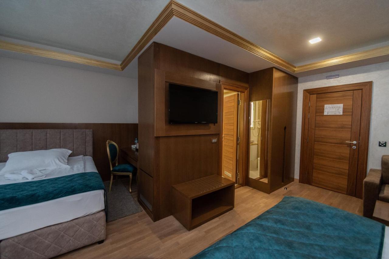 Hotel Park Сребреник Екстер'єр фото